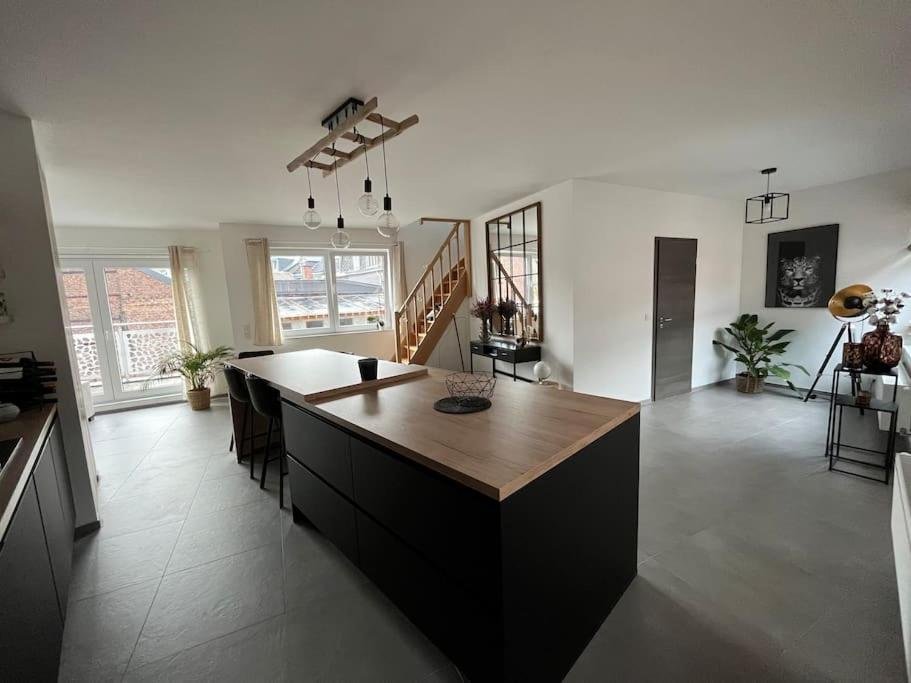 Duplex Spacieux Centre-Ville De 斯帕 外观 照片
